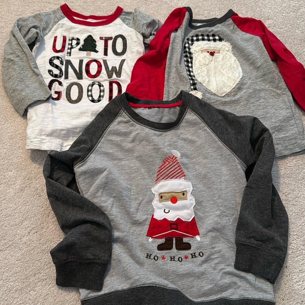 Christmas shirts and sweatshirt 4T